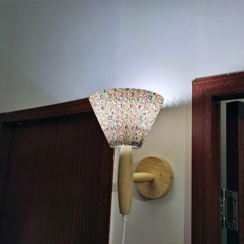 Ortekor Nordic Elegance | Wooden Wall Sconce with Pleated Shade for Cozy Ambiance