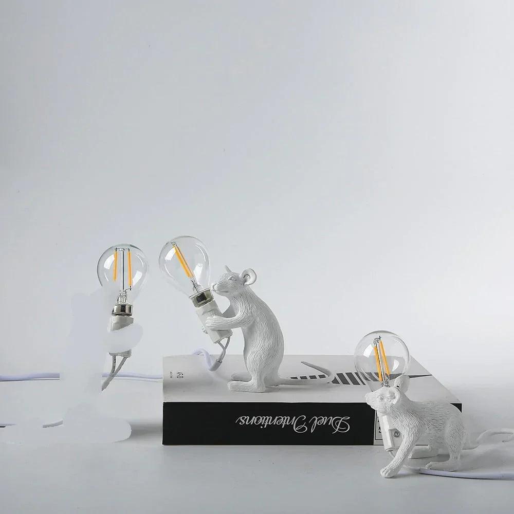 Whimsical Mouse Table Lamp with LED Light – Charming Resin Animal Décor for Bedroom, Living Room & Kids Room