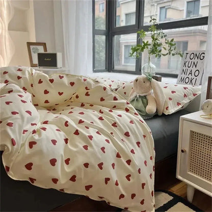 Heart Print Bedding Set – 4-Piece Queen Full Twin Duvet Cover Sheet & Pillowcases Microfiber Soft Lightweight for Kids Adults Bedroom