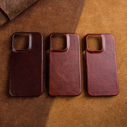 Handcrafted Full-Grain Cowhide iPhone Case – Shock-Absorbing Edge Protection with Raised Camera Lip and Port Precision