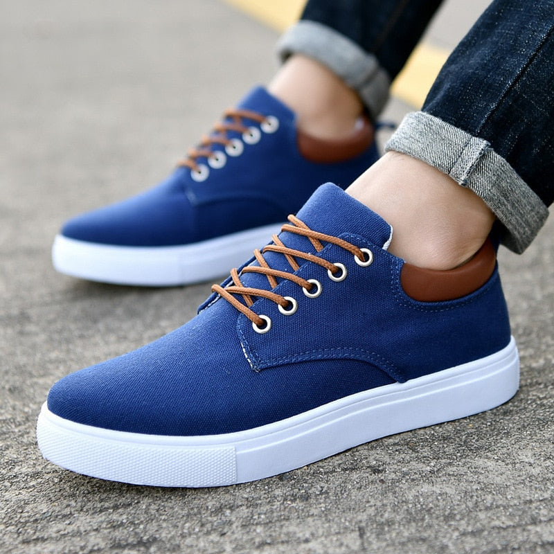 Canvas Sneakers for Men with Platform Sole – Casual Lace-Up Shoes for Work, Weekends & Everyday Wear