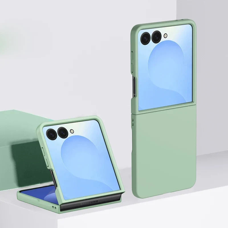 Protective Hard Shell Phone Case for Foldable Flip Smartphones – Wireless Charging Compatible, Raised Edge Screen Protection, Precision