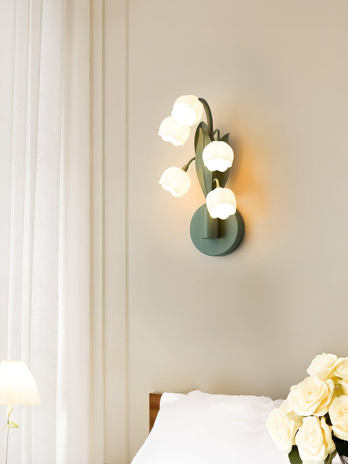Orchid-Inspired Decorative Sconce with Adjustable Color Lighting for Bedroom Living Room Bathroom Modern Nature Accent Wall Mount Metal Fixt