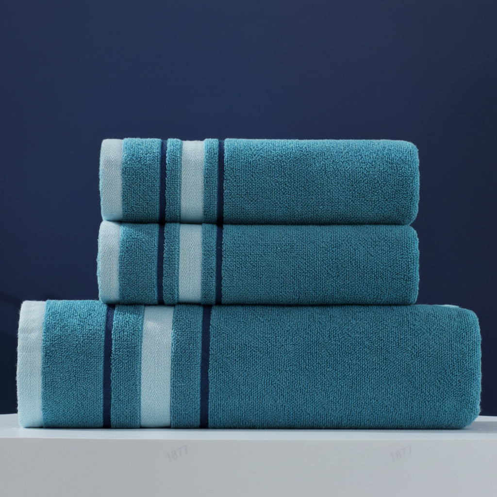 Plush Cotton Bath Towel Set – Ultra-Soft Absorbent Bathroom Towels for Home, Guest Bath, Shower & Spa – Classic Everyday Comfort
