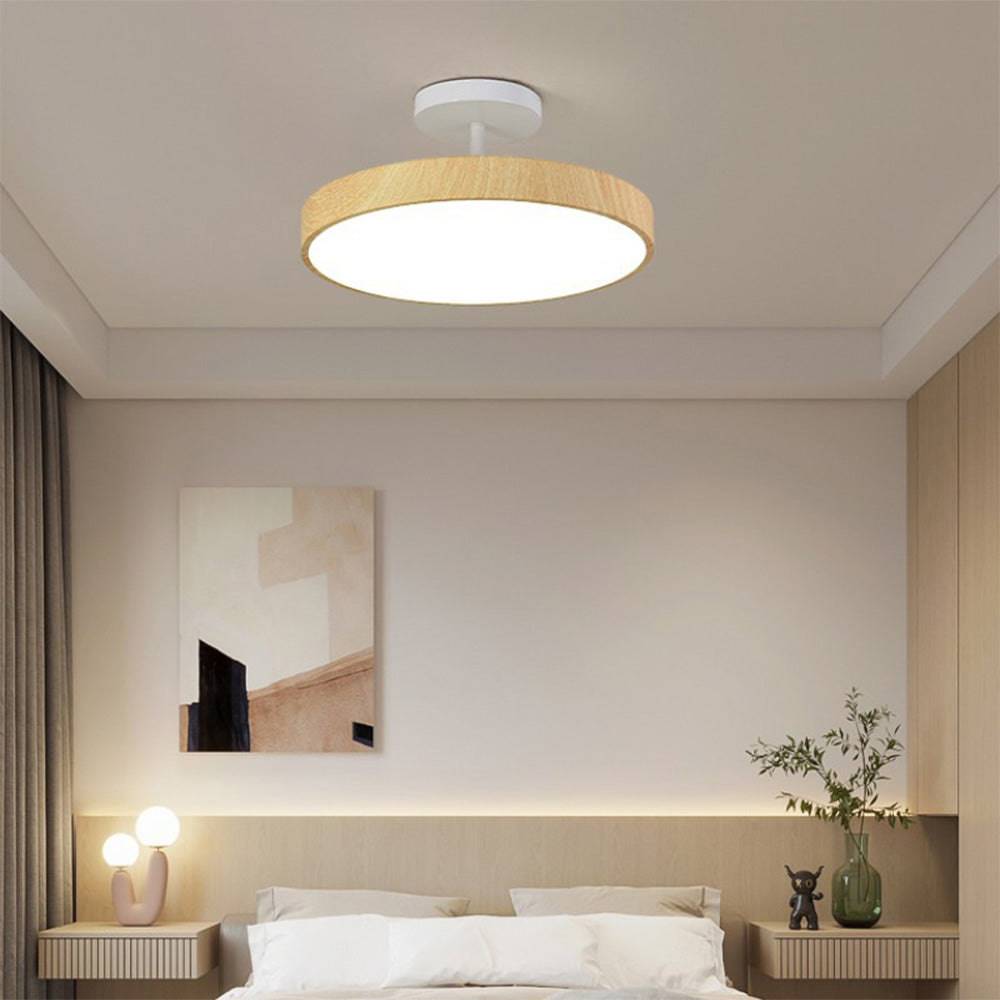 Flush Mount Ceiling Light with Wood Grain Finish & Gold Frame – Modern Scandinavian Design for Living Room, Bedroom & Dining Room