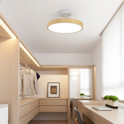 Round LED Flush Mount Ceiling Light with Faux Wood Finish – Iron Frame, Integrated Panel, 220-240V – For Bedroom, Living Room, Dining Room