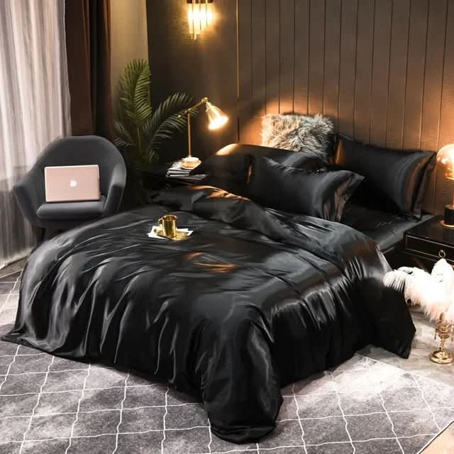 Silk Comfort | Luxurious Silk Duvet Cover for Ultimate Sleep Experience | Breathable and Temperature-Regulating Design