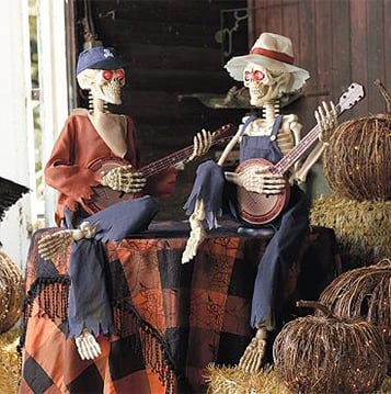 SkullGroove Halloween Decoration - Motion Activated Skeletons for Indoor Use