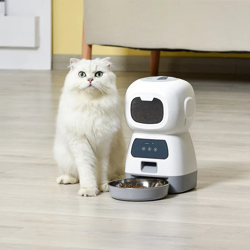 Smart Automatic Pet Feeder | Programmable Feeding Solution with Voice Recording for Happy Pets