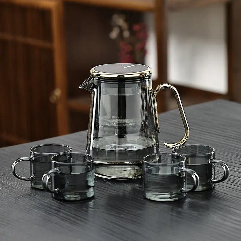 24 fl oz Heat-Resistant Kettle with Removable Infuser and Magnetic Brew Stop for Loose Leaf Black Green Herbal Tea Kitchen Counter