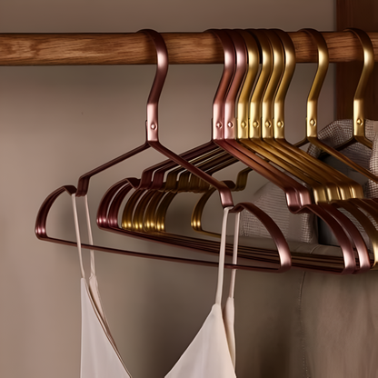 Space Saver | Metal Non-Slip Clothes Hangers with Durable Design | Lightweight Solution for Organizing Wardrobe