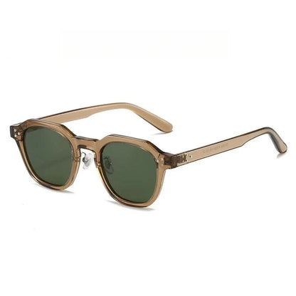 RETROVAULT – High-Quality Sun Glasses for Everyday Adventures