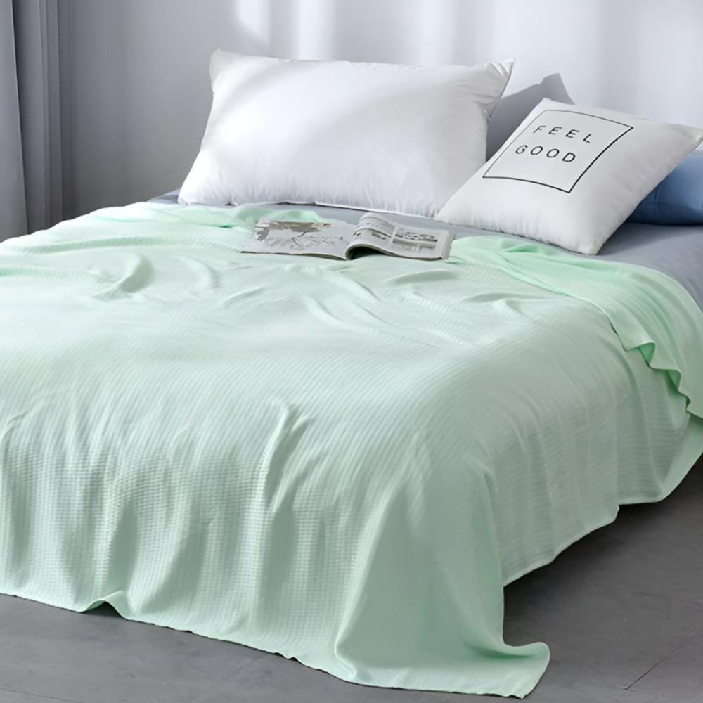 Summer Breeze | Cooling Blanket for Bed with Bamboo Fabric | Lightweight & Breathable for Hot Sleepers