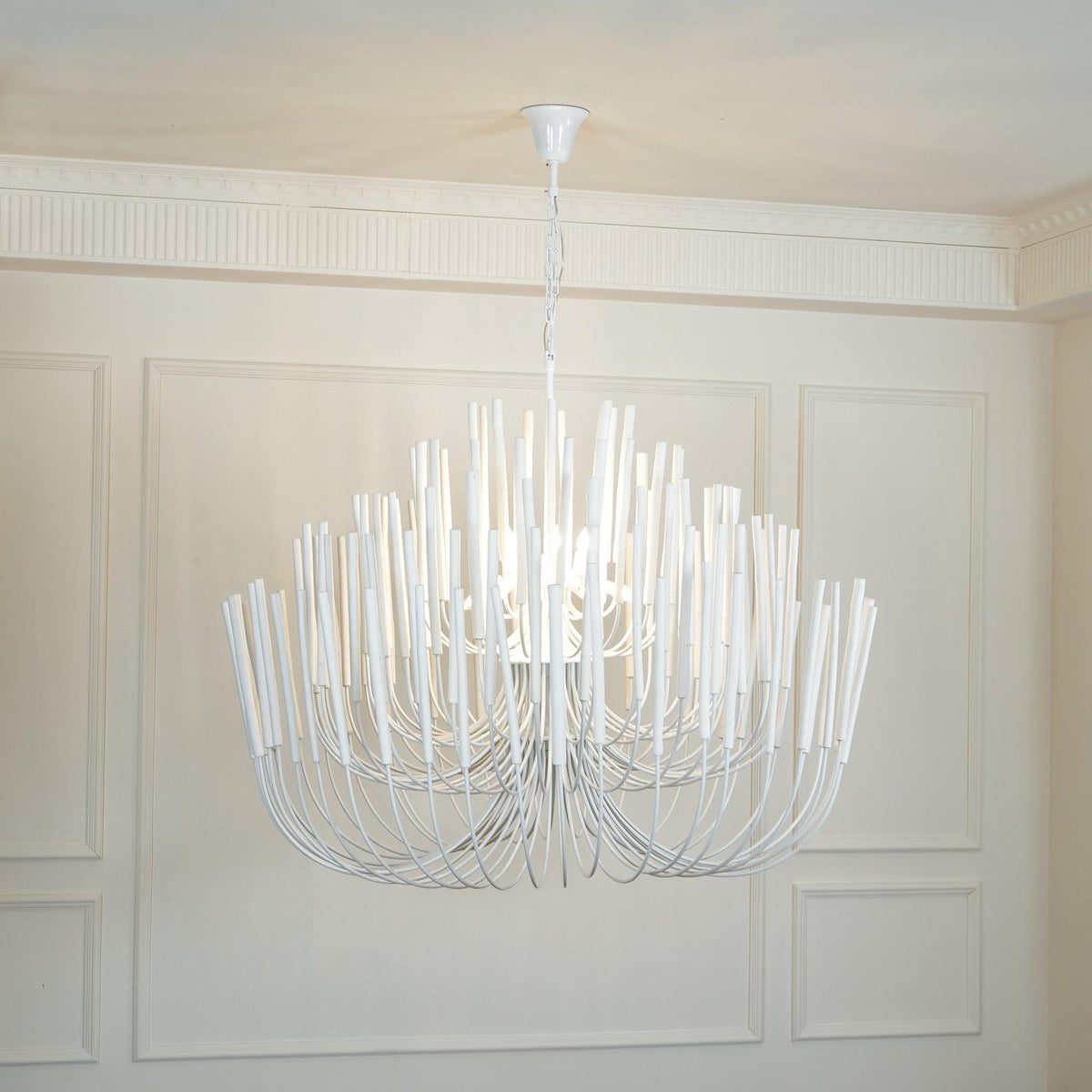 Round Tiered Wood and Metal Ceiling Light for Dining Room, Living Room and Bedroom – Adjustable Pendant with Whitewash Finish – 6 to 18 Arms