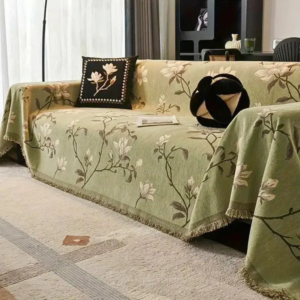 Chenille Throw Blanket with Tassels – Boho Couch Cover & Furniture Protector for All Seasons, Woven Texture, Pet-Friendly Sofa Slipcover