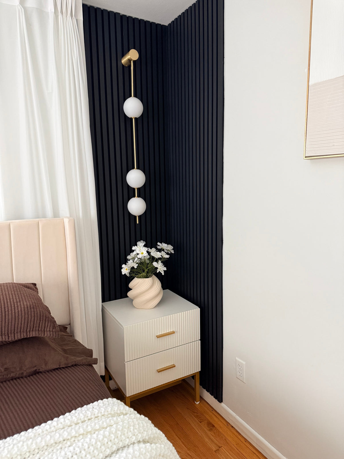 Vertical Multi-Globe LED Wall Sconce Brass Finish Adjustable Height Indoor Hallway Staircase Entry Lighting Modern Metal Glass Fixture 3-6 L