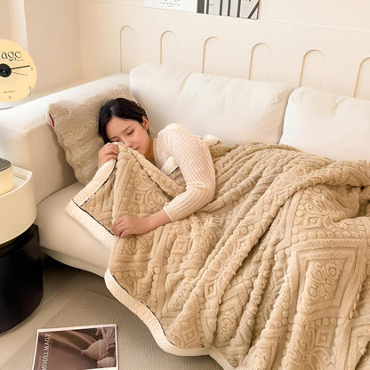 Vesper Velvet Blanket - Plush Sherpa Backing, Year-Round Comfort