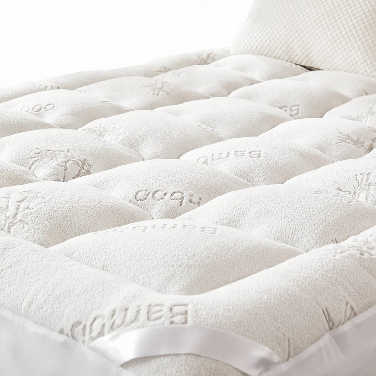 Bamboo Mattress Toppers Quilted Ultra Soft, Cooling Mattress Topper Twin Queen King, Non Toxic Bed Topper for Hotel Use