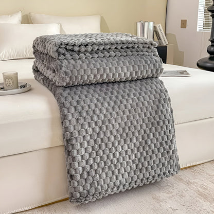 Plush Microfiber Throw Blanket for Couch and Bed – Ultra Soft Fleece Layer for Living Room, Bedroom, and Outdoor Use