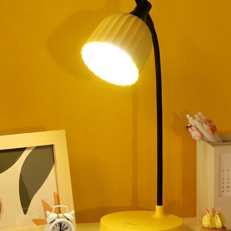 Wearclo | Adjustable LED Desk Lamp with Dimmable Feature | Modern Minimalist Design for Versatile Illumination