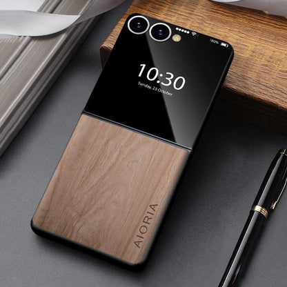 Foldable Phone Case Wood Grain Texture for Samsung Galaxy Z Flip 3 4 5 6 7 8 FE Shockproof PU Cover Anti-Fingerprint