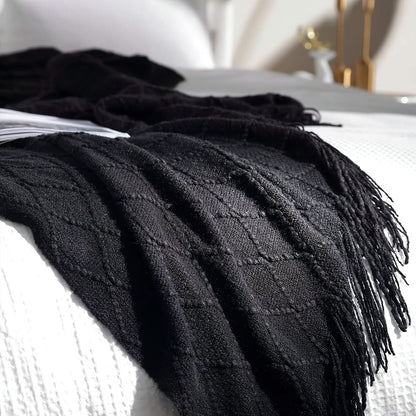 Tassora - Decorative Boho Throw Blanket