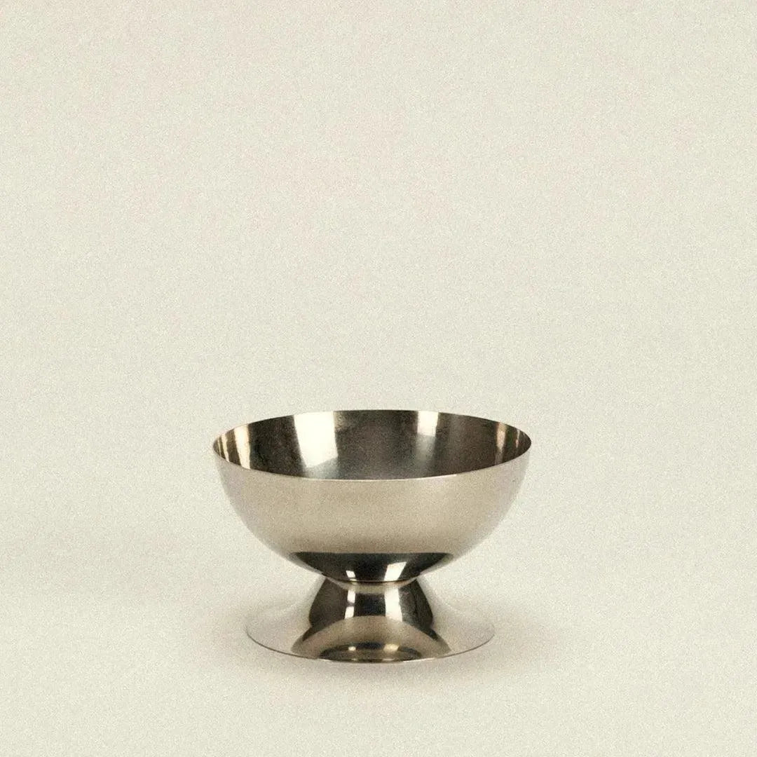 Polished Steel Catchall Tray 4.3 in Multi-Use Organizer for Jewelry Keys Coins Appetizers Bedside Nightstand Entryway Decorative Bowl Silver