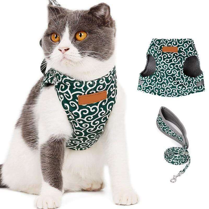 Reflective Cat Harness and Leash Set with Adjustable Vest for Safe Walking, Hiking & Training