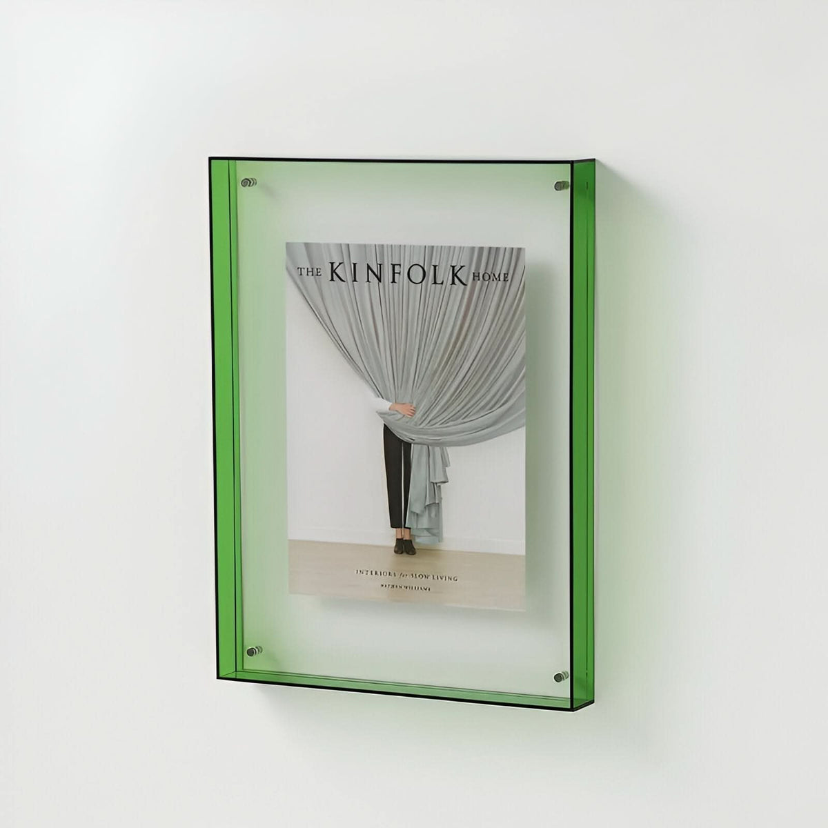 LUCIDNEST – Transparent Frame for Minimalist Memory Styling