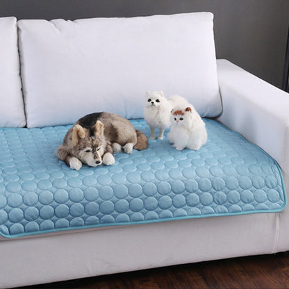 Self-Cooling Pet Mat Breathable Heat-Reflective Fiber Pad for Dogs & Cats Summer Comfort Portable Travel Indoor Outdoor No Refrigeration