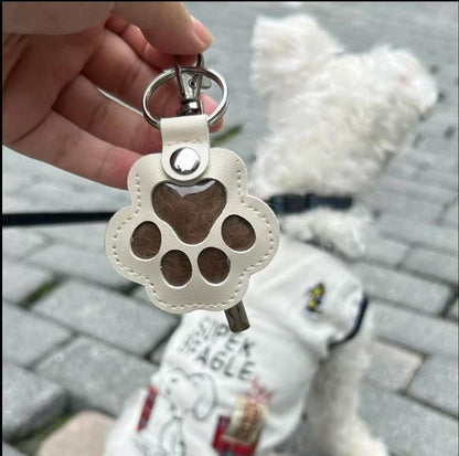 Pet Memorial Keychain with Hidden Keepsake Chamber – Leather Paw Print Charm for Dog & Cat Lovers