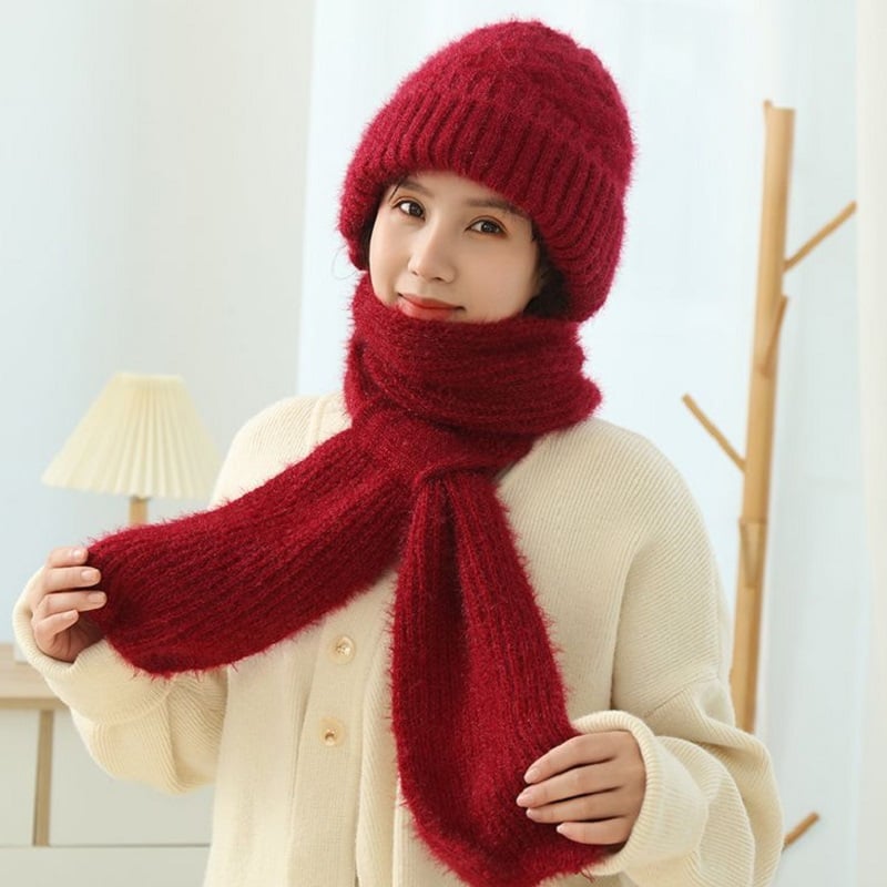 Thermal Hooded Scarf with Built-In Face Mask and Ear Coverage for Winter Outdoor Activities