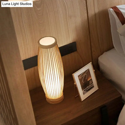 Oriental Woven Shade Accent Lamp with Natural Finish for Bedroom, Living Room & Home Decor