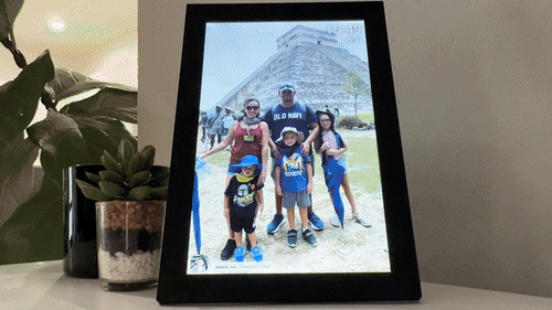 Connected Memories | Digital Photo Frame with 32GB Storage & Easy Setup | Perfect for Sharing Memories Instantly