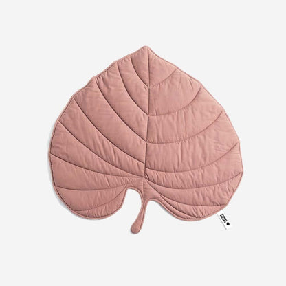 Botanical Leaf-Shaped Pet Throw Blanket - Soft Cotton-Polyester Cover for Dogs & Cats - Machine Washable Couch Protector & Floor Mat for