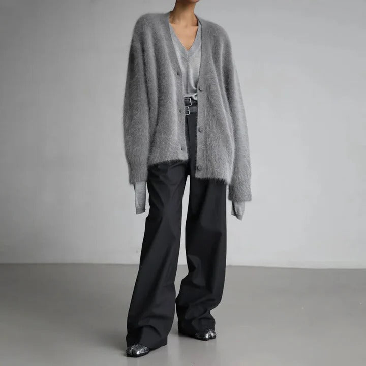 Soft Women's Cashmere Crew Sweater