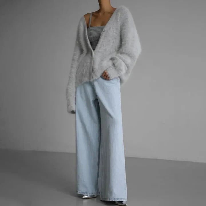 Soft Women's Cashmere Crew Sweater