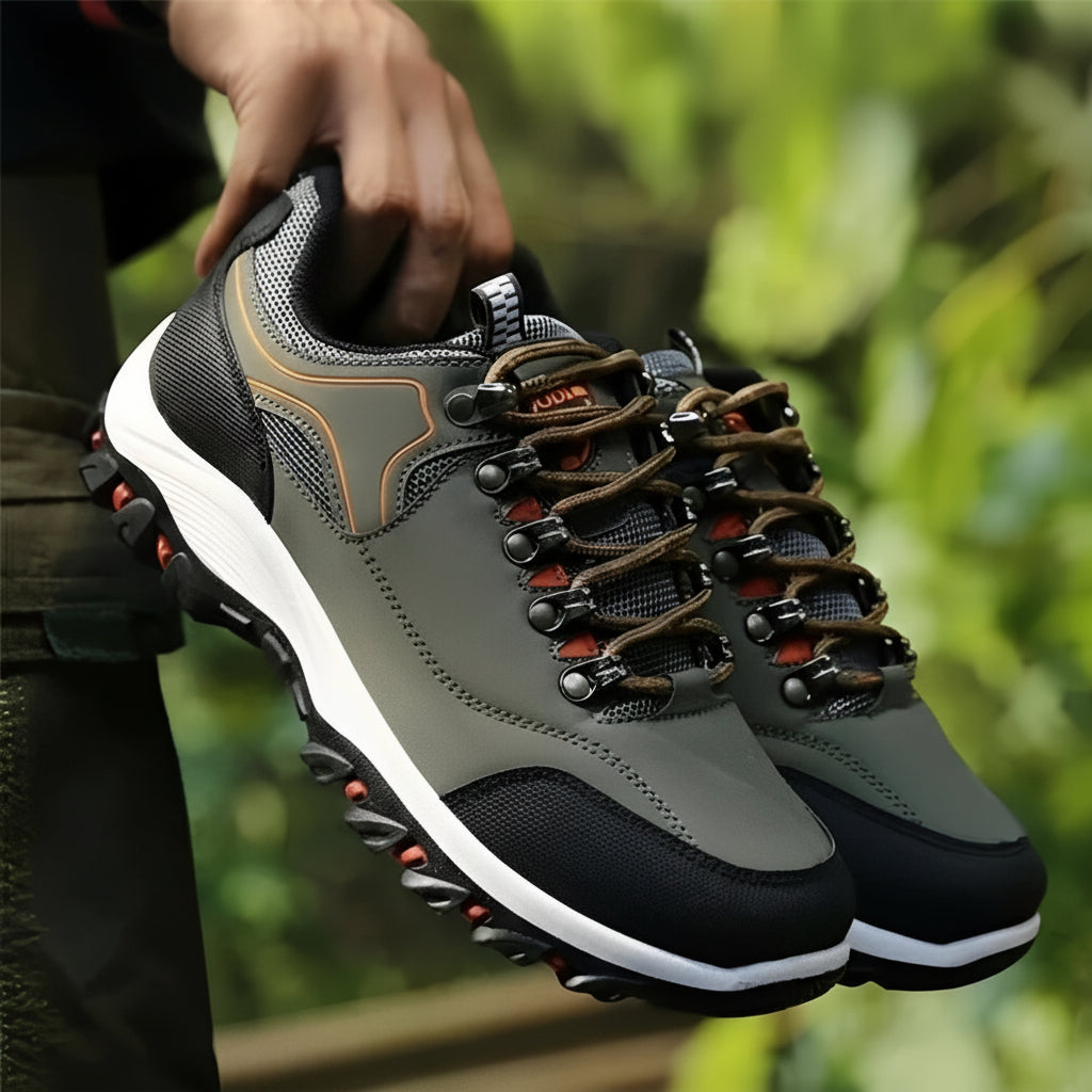 Stable Trail Hiking Shoes