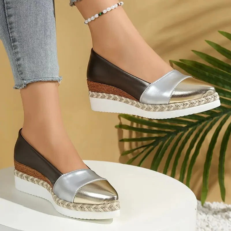 Comfortable Wedge Sandals with Soft Insole and Adjustable Buckle