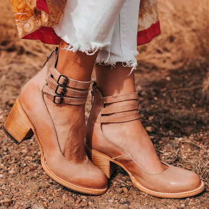 Buckle Womens Flat Sandals with Comfortable Insoles
