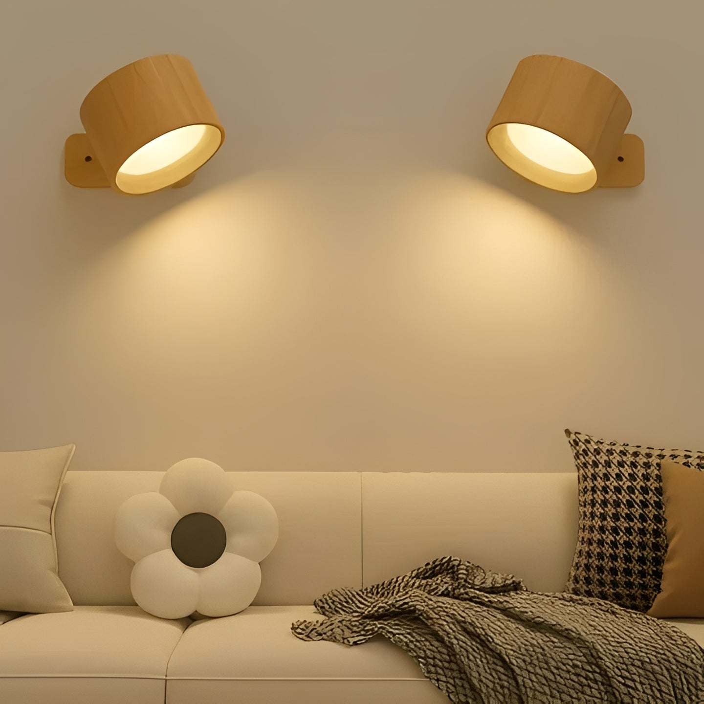 Adjustable LED Wall Lamp with Rotating Head