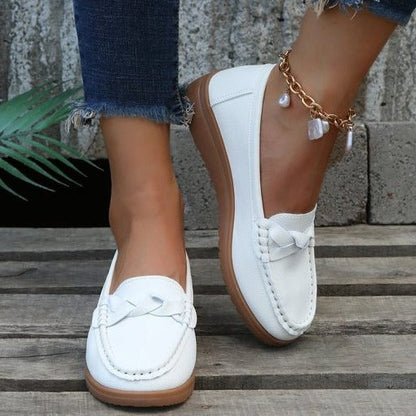 Women's Leather Slip-On Loafers Orthopedic Walking Shoes Wide Toe Box Arch Support Casual Footwear for All-Day Comfort