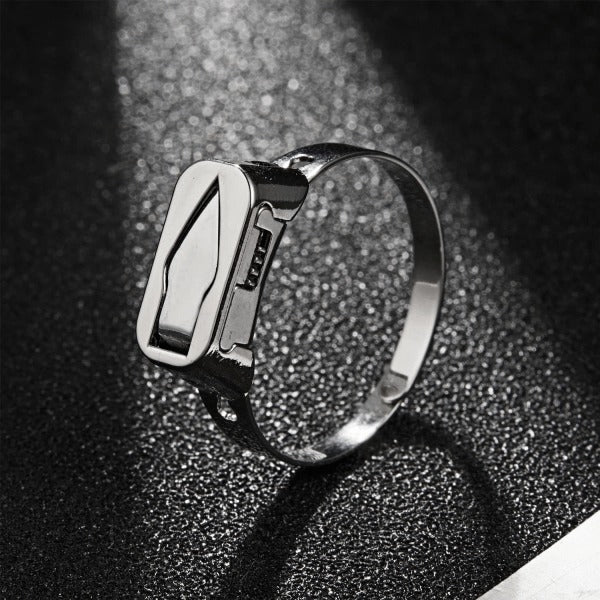 Tactical Finger Ring Personal Safety Tool Everyday Carry EDC Compact Protection Device Covert Wearable Security Accessory Lightweight Metal