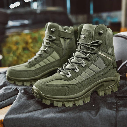 Men's Waterproof Thermal Snow Boots with Insulated Insoles