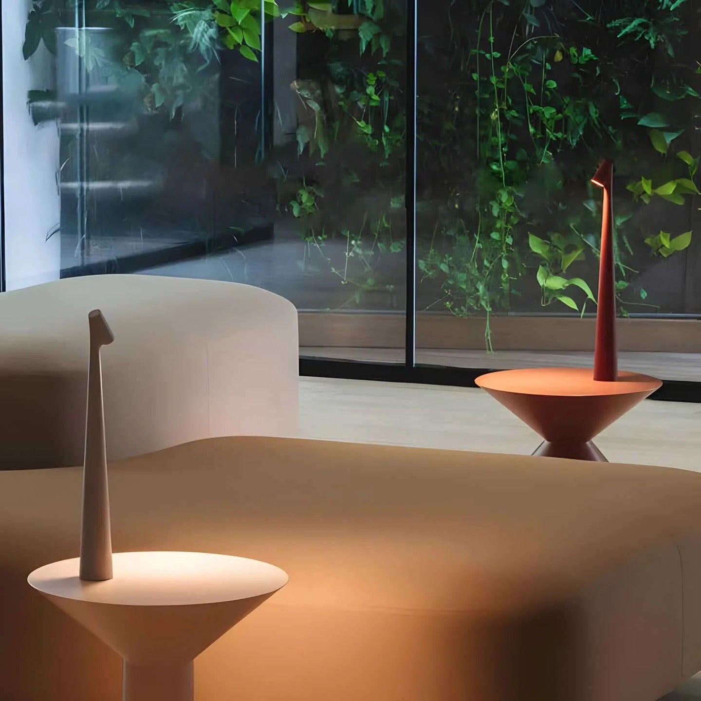 Portable Metal Office Lamp with Adjustable Brightness and USB Port