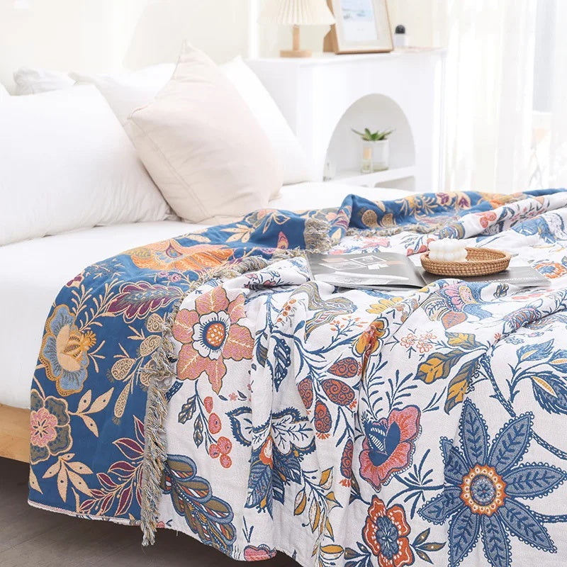 100% Cotton Jacquard Throw Blanket with Tassels – Reversible Floral Decorative Sofa Cover for All Seasons, Lightweight Woven Couch Throw