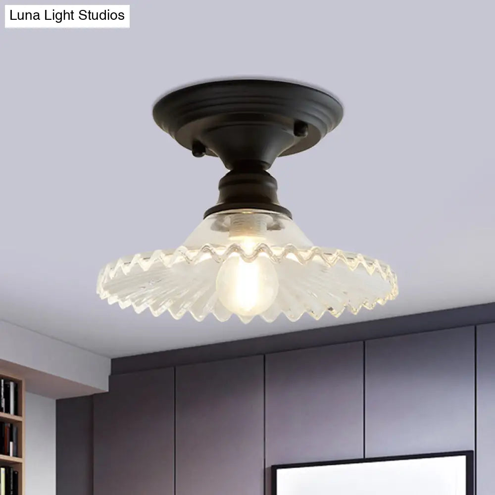 Ribbed Glass Ceiling Light – Single-Bulb Close-to-Ceiling Fixture with Scalloped Edge for Kitchen, Hallway & Bedroom