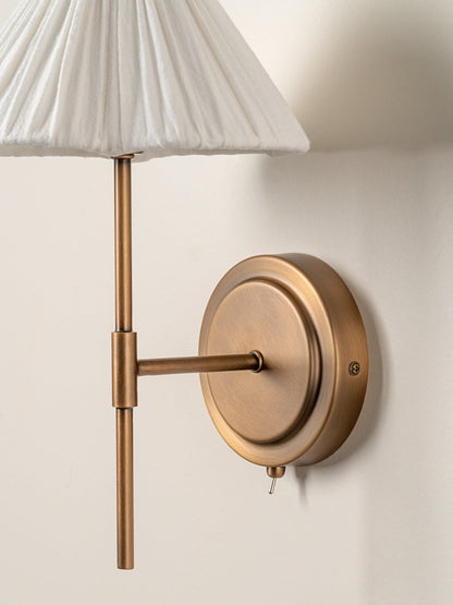 Fabric Sconce with Scalloped Shade G9 Socket 8.5 Inch Gold Metal Fixture Bedside Wall Fixture Modern Entryway Accent Lighting for Apartment