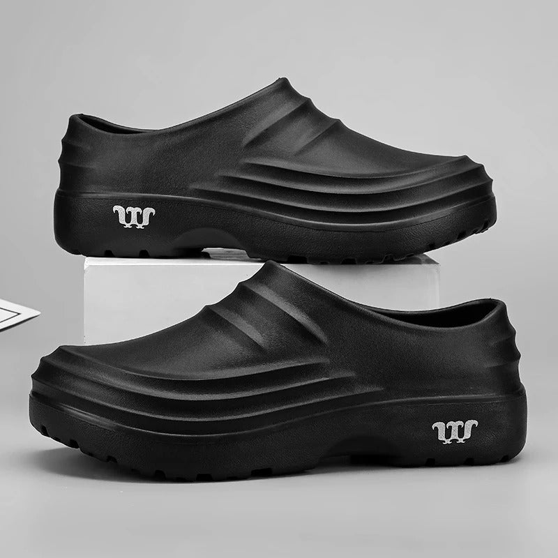 Men's Non-Slip Work Shoes Oil-Resistant Slip-On Kitchen Footwear Lightweight Chef Sneakers Restaurant Safety Shoes