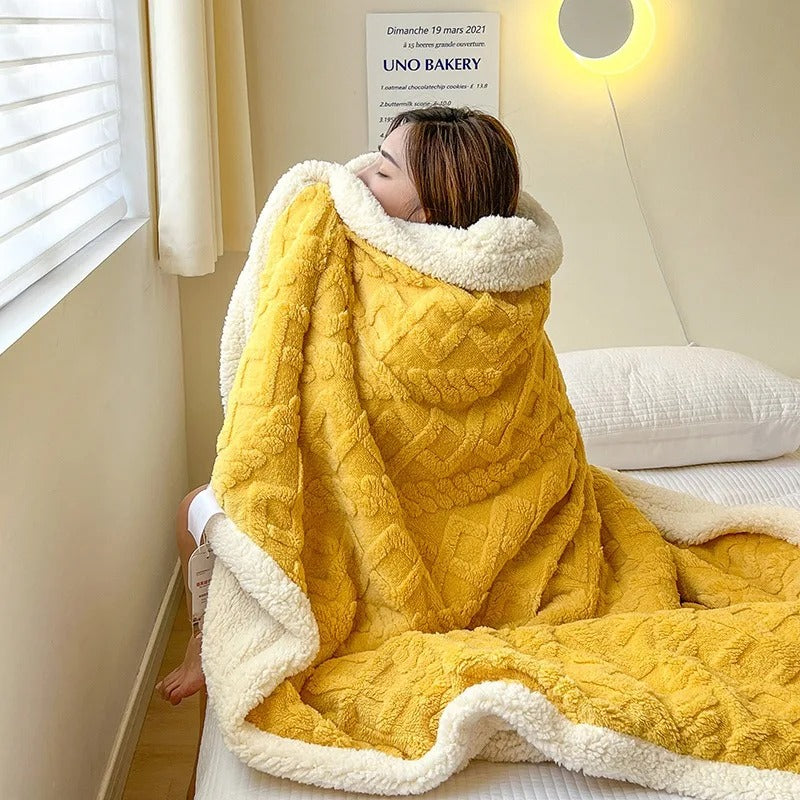 Plush Lamb Wool & Fleece Winter Blanket for Couch and Bed – Insulating Heavyweight Throw for Cold Nights